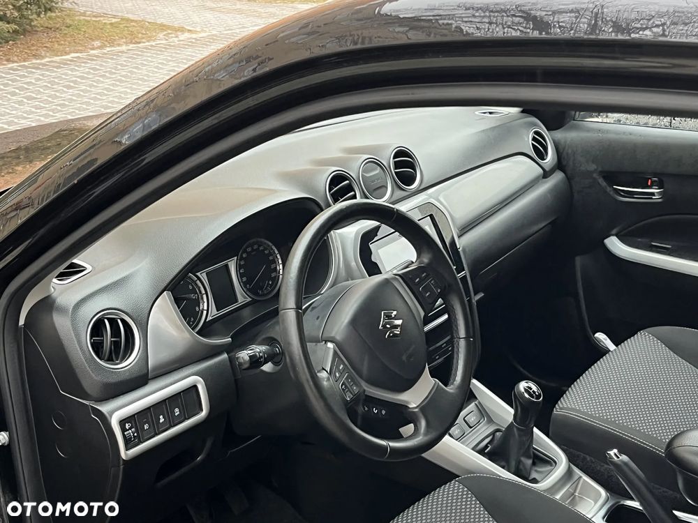 Suzuki Vitara 1.6 (4x2) Comfort+ - 8