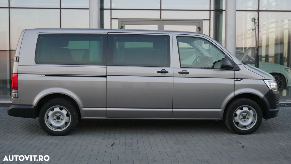 Volkswagen Caravelle - 11