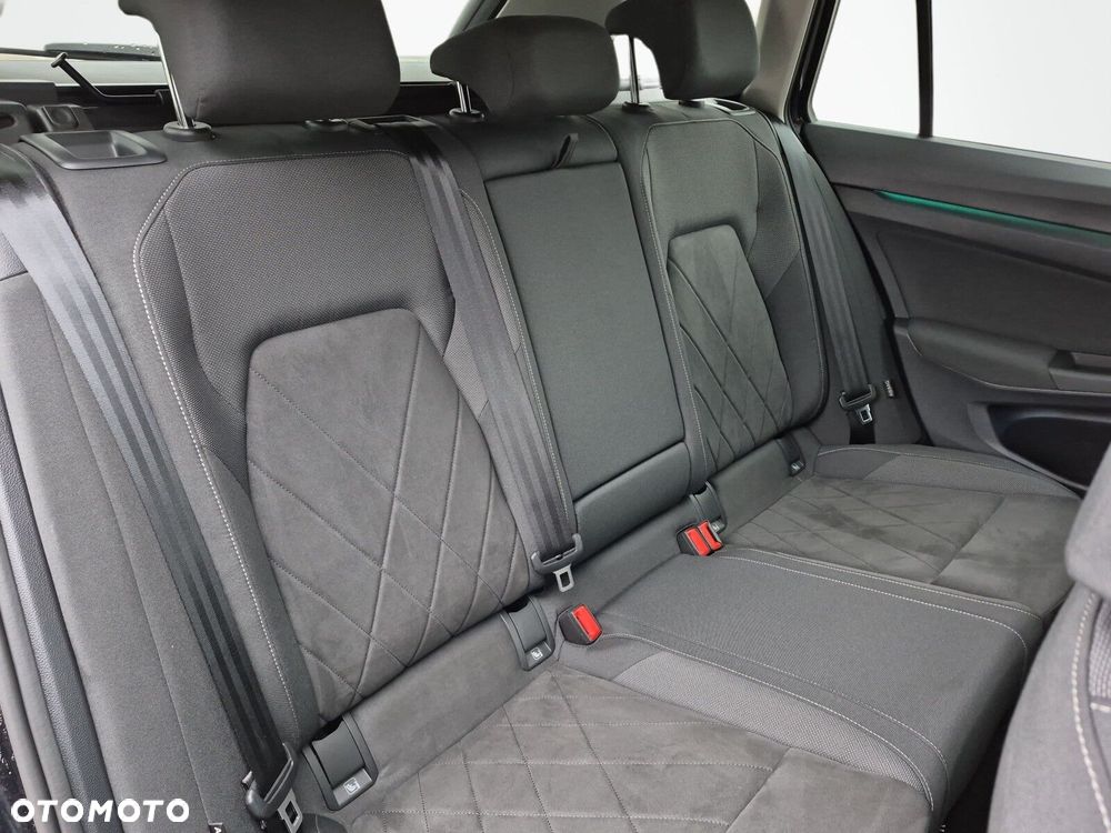 Volkswagen Golf Variant 2.0 TDI Style DSG - 31