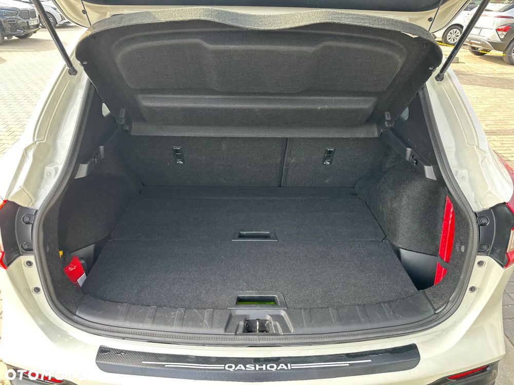 Nissan Qashqai 1.2 DIG-T Acenta EU6 - 25