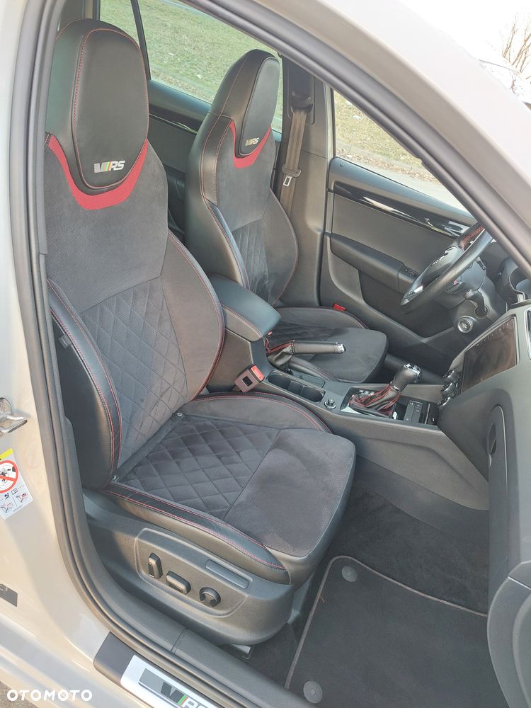 Skoda Octavia 2.0 TSI DSG RS 245 - 22