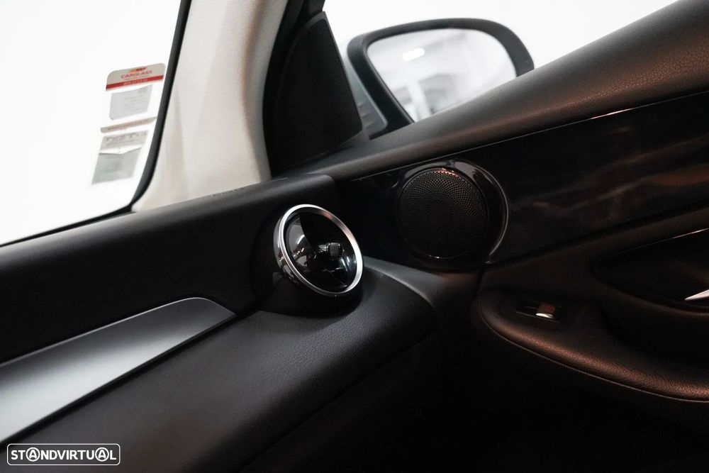 Mercedes-Benz GLC 250 d 4-Matic - 15