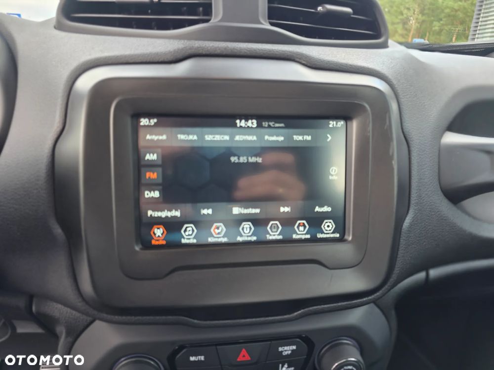 Jeep Renegade 1.0 GSE T3 Turbo Limited FWD S&S - 26