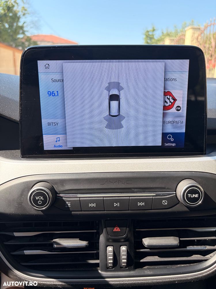 Ford Focus 1.5 EcoBlue Connected - 13