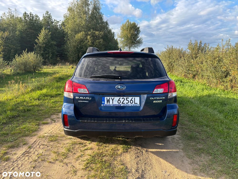 Subaru Outback - 3