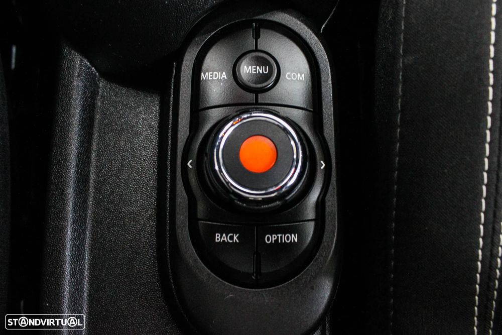 MINI 5 Portas One D - 45