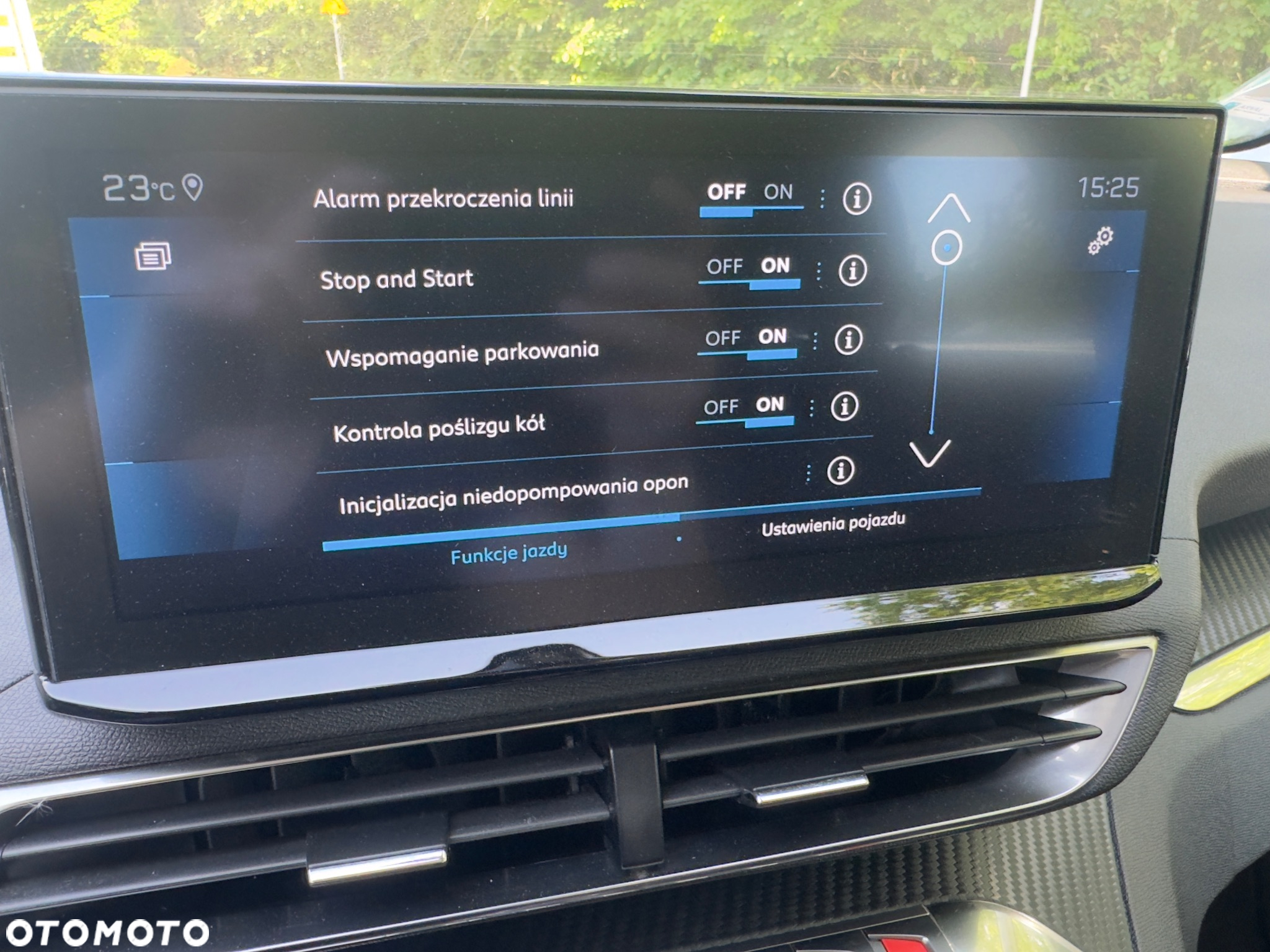 Peugeot 5008 BlueHDI 130 EAT8 Active Business-Paket - 17