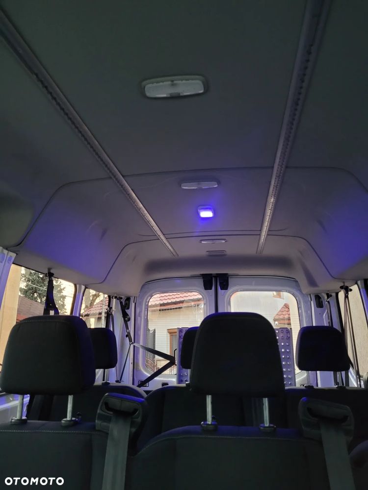 Ford Transit - 39