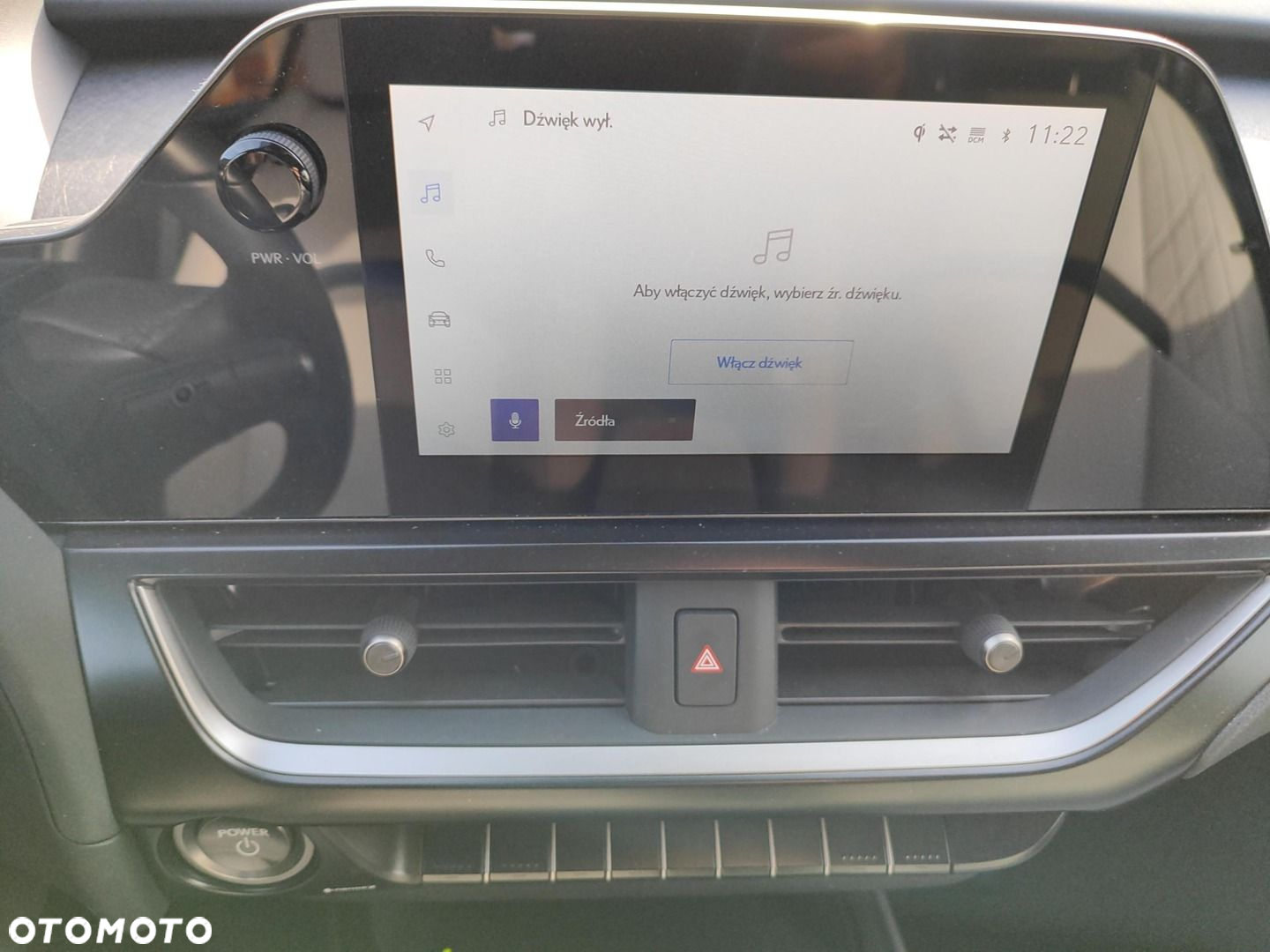 Lexus UX - 18