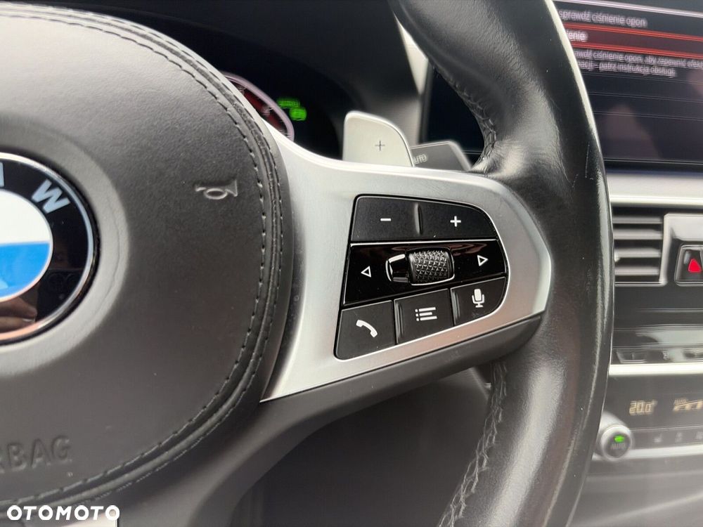 BMW Seria 5 - 24