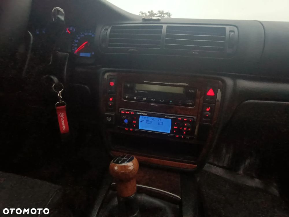Volkswagen Passat 1.8T - 5