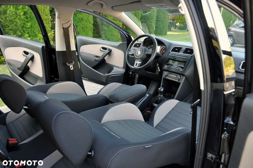 Volkswagen Polo - 24