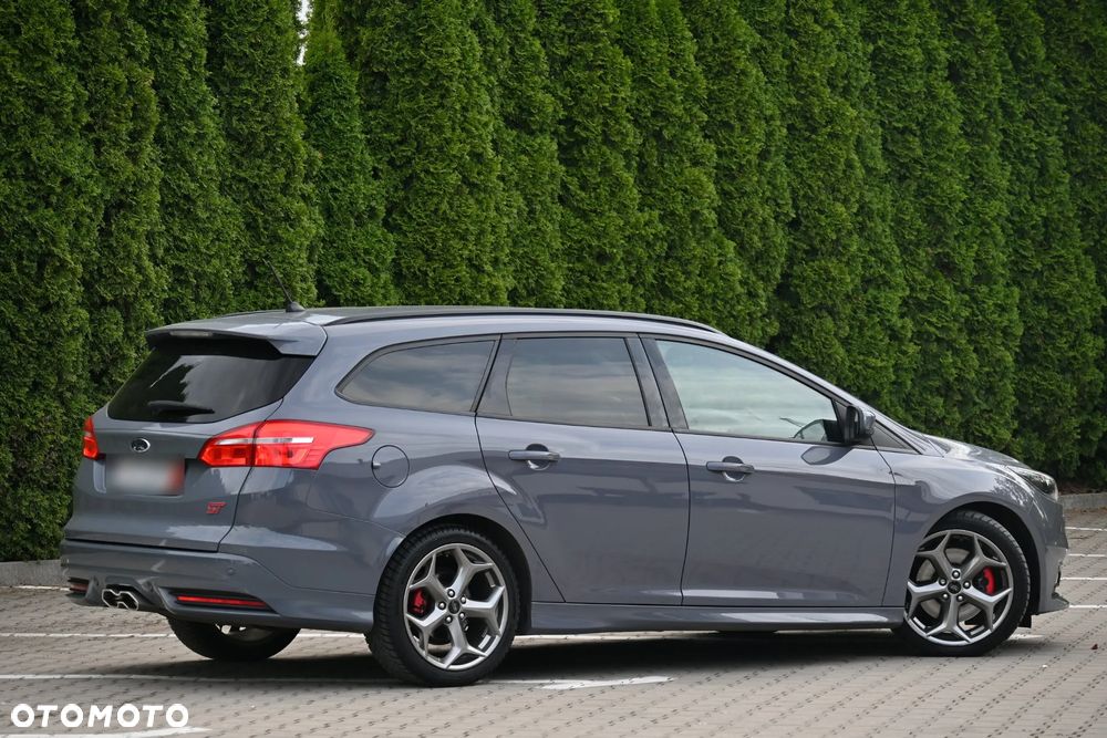 Ford Focus 2.0 TDCi ST-2 PowerShift - 12