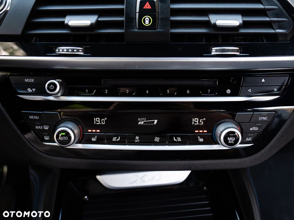 BMW X4 xDrive20d Edycja M Sport - 36