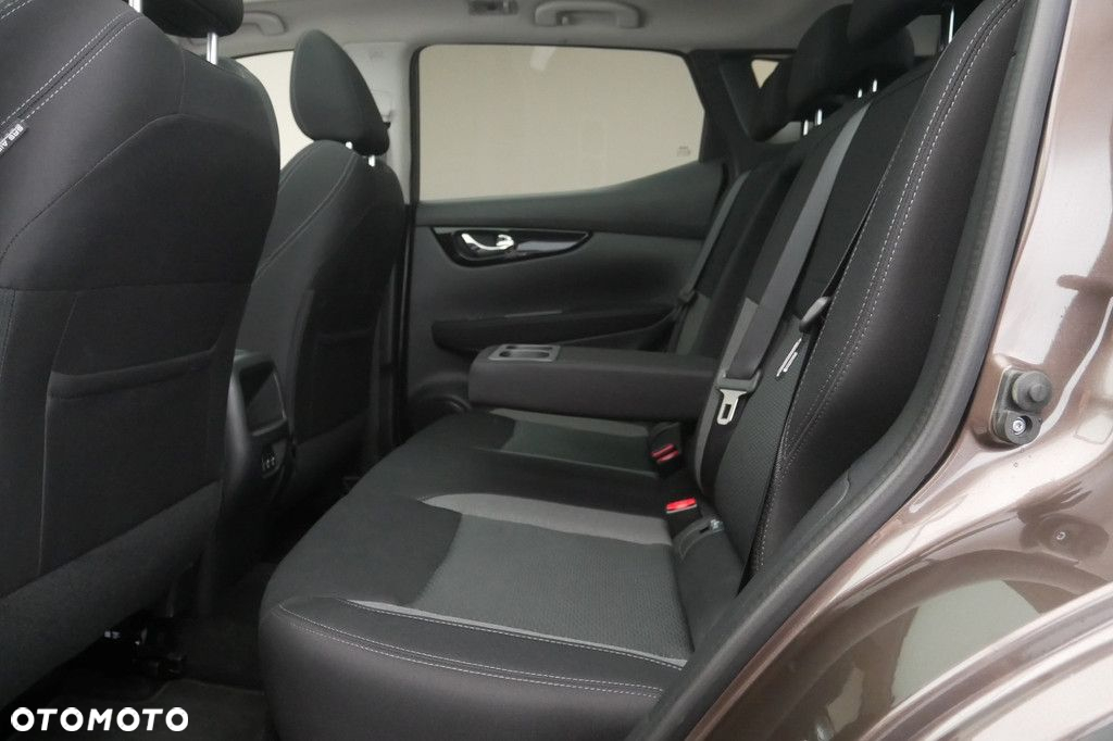 Nissan Qashqai - 15