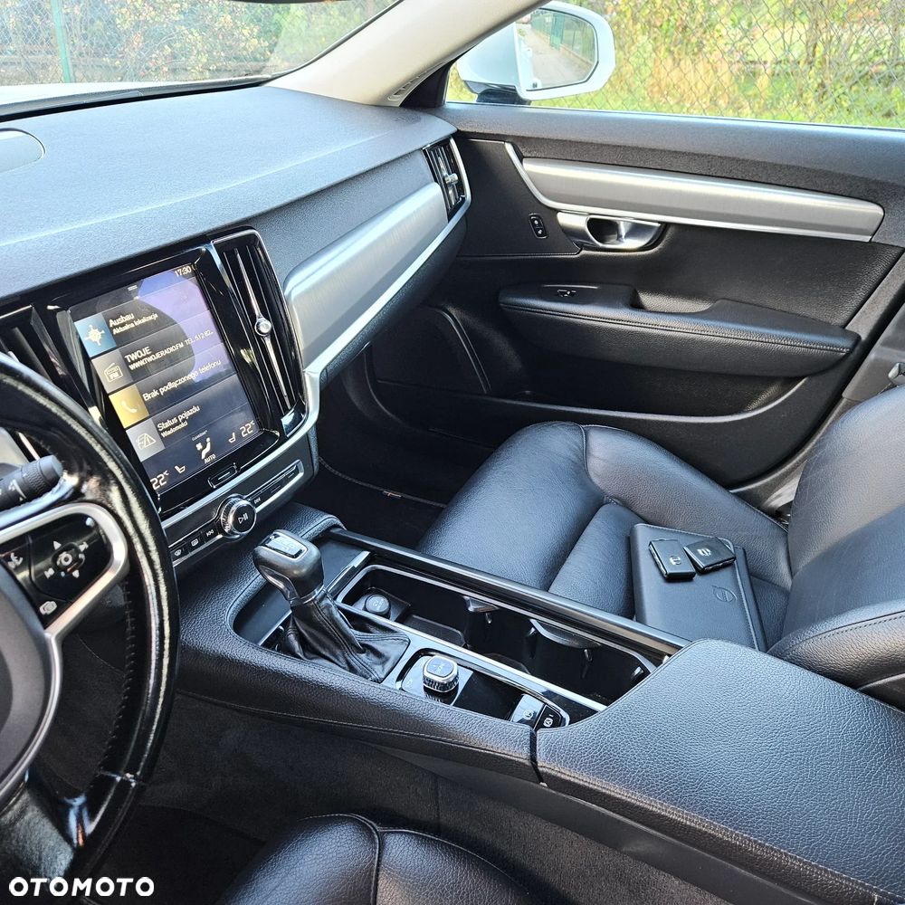 Volvo S90 - 26