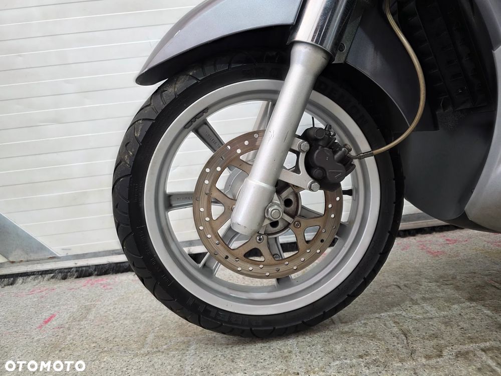 Peugeot Geopolis - 15