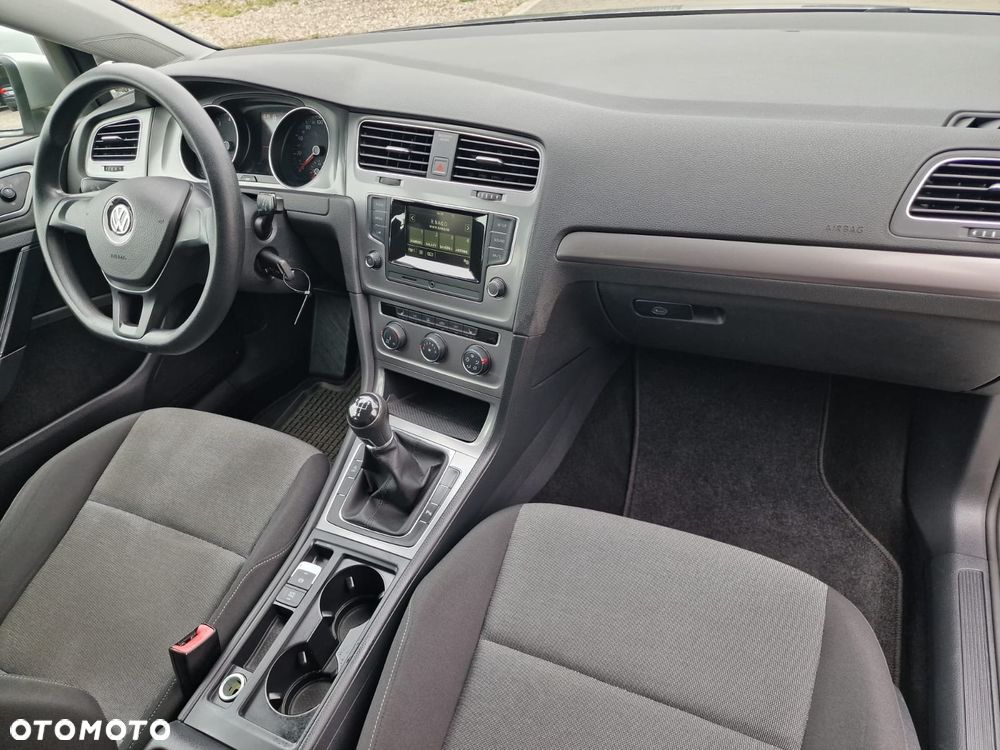 Volkswagen Golf 1.2 TSI BlueMotion Technology Cup - 16