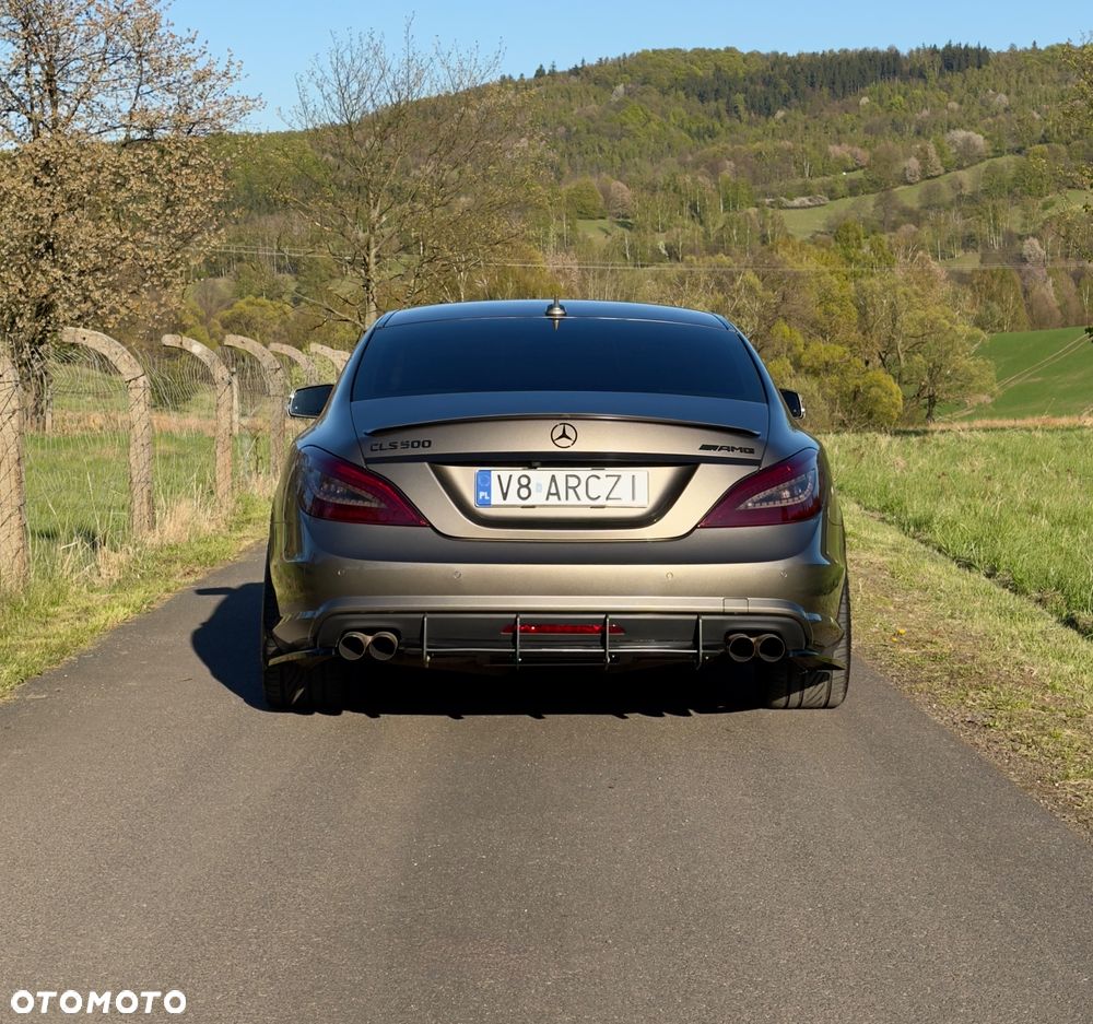 Mercedes-Benz CLS 500 4-Matic BlueEff - 6