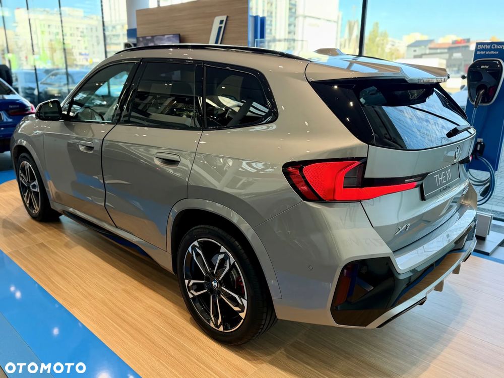 BMW X1 xDrive23i mHEV M Sport sport - 3