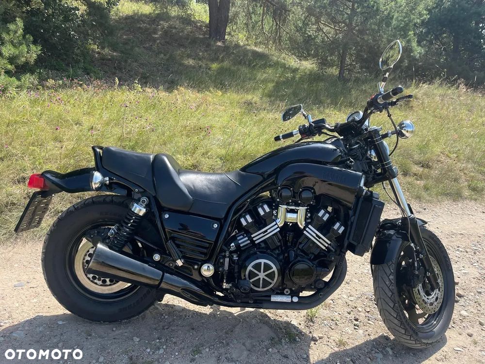 Yamaha V-MAX - 8