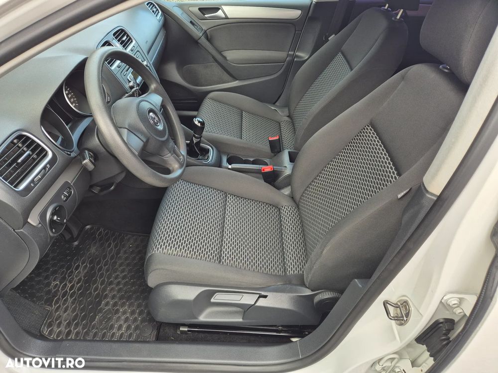 Volkswagen Golf - 15