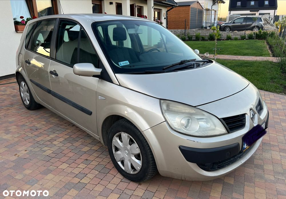 Renault Scenic 1.6 16V Infinity - 2