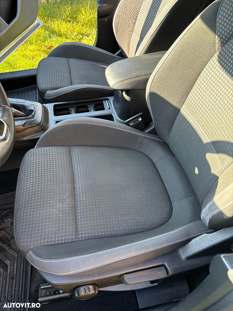 Ford Focus 1.5 EcoBlue Start-Stopp-System TITANIUM STYLE - 18