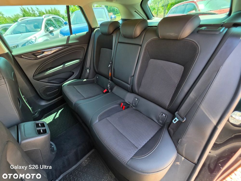 Opel Insignia - 40