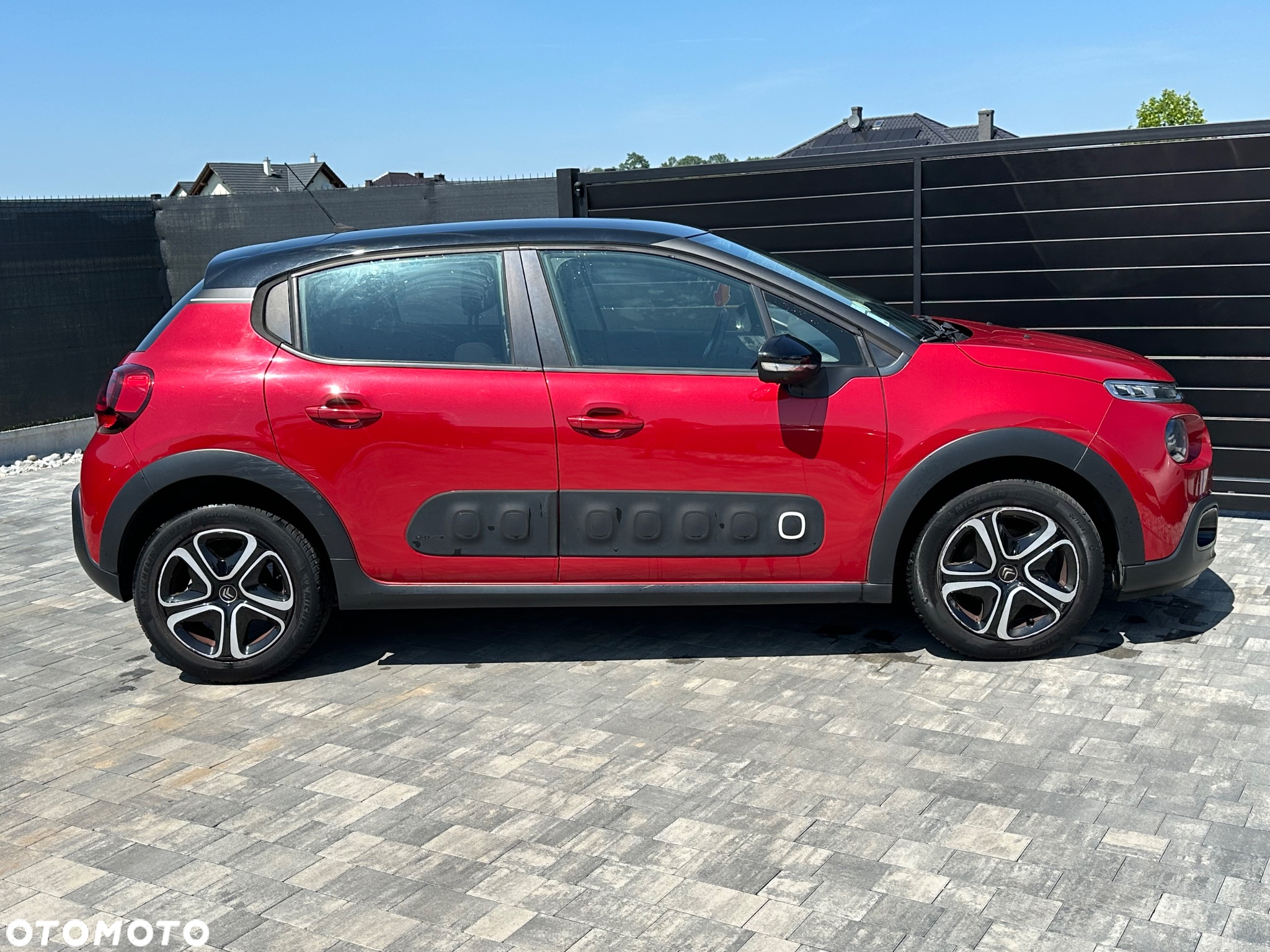 Citroën C3 HDi BlueHDi 100 Exclusive - 2