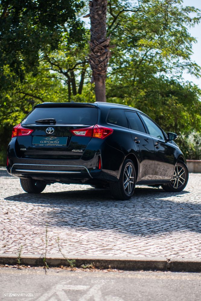 Toyota Auris 1.4 D-4D Exclusive +P.Sport+VSC - 12