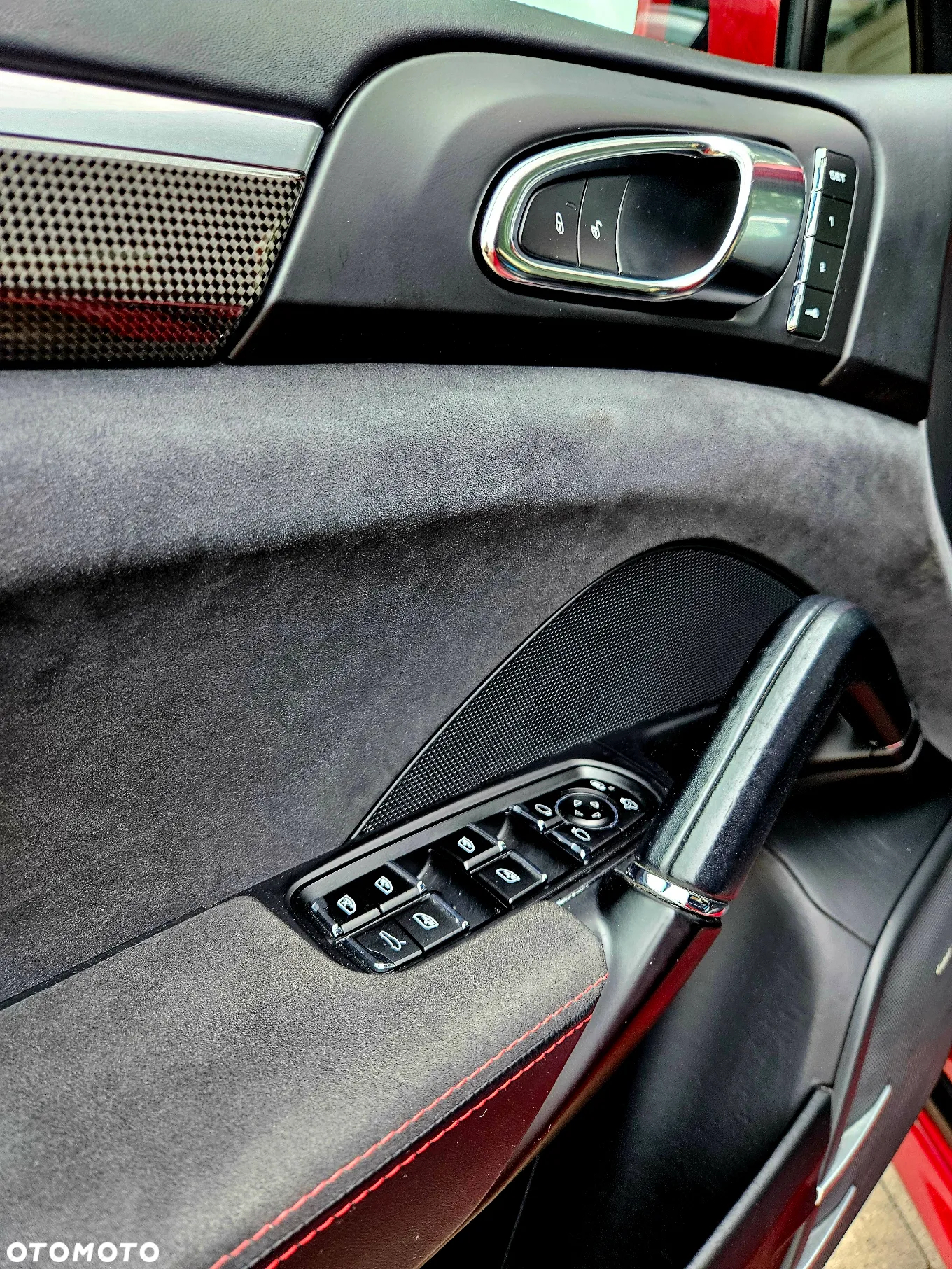 Porsche Cayenne GTS - 27