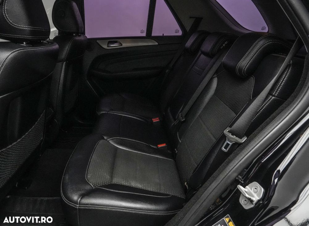 Mercedes-Benz ML - 15