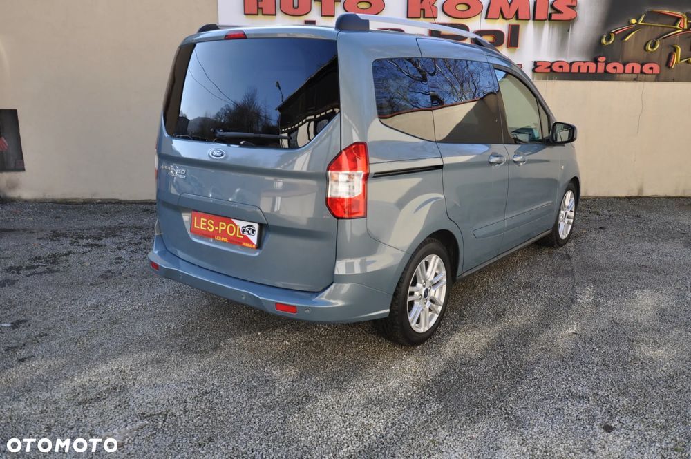 Ford Tourneo Courier - 6
