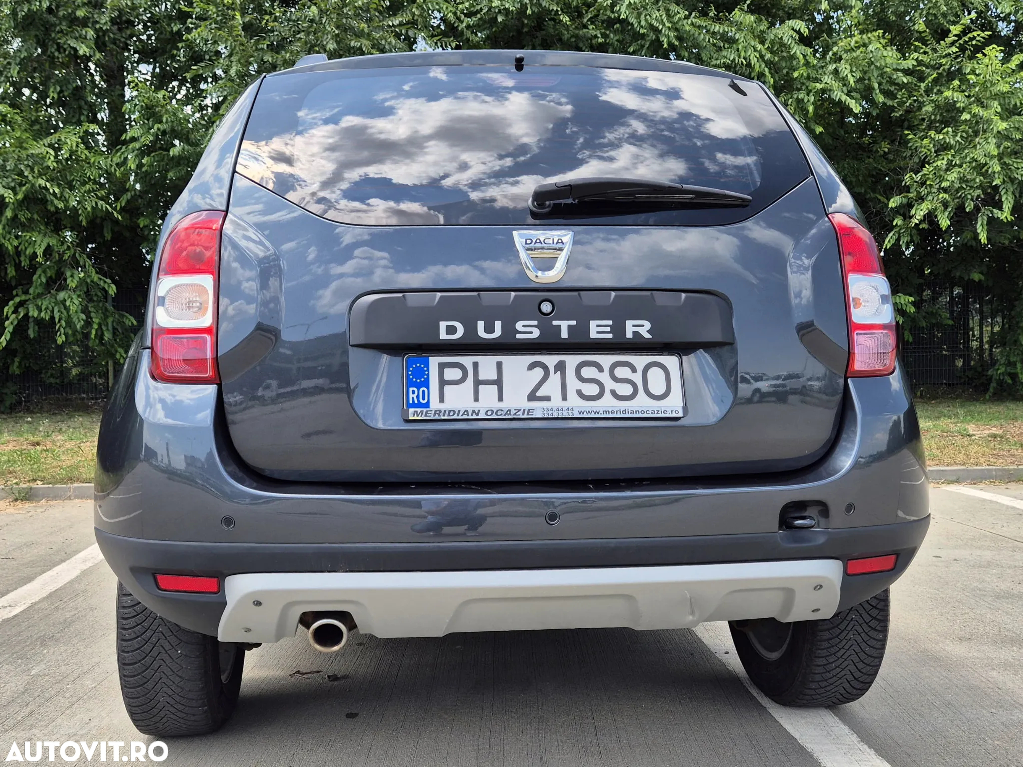 Dacia Duster 1.5 dCi 4x2 Laureate - 12
