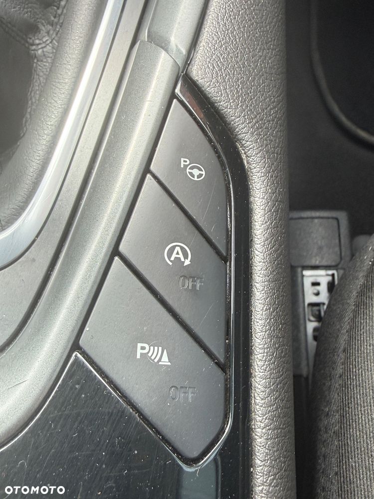 Ford Mondeo 2.0 TDCi STart-Stopp Titanium - 31