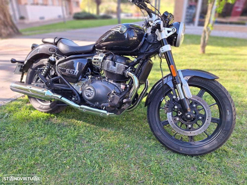 Royal Enfield Super Meteor 650 - 7