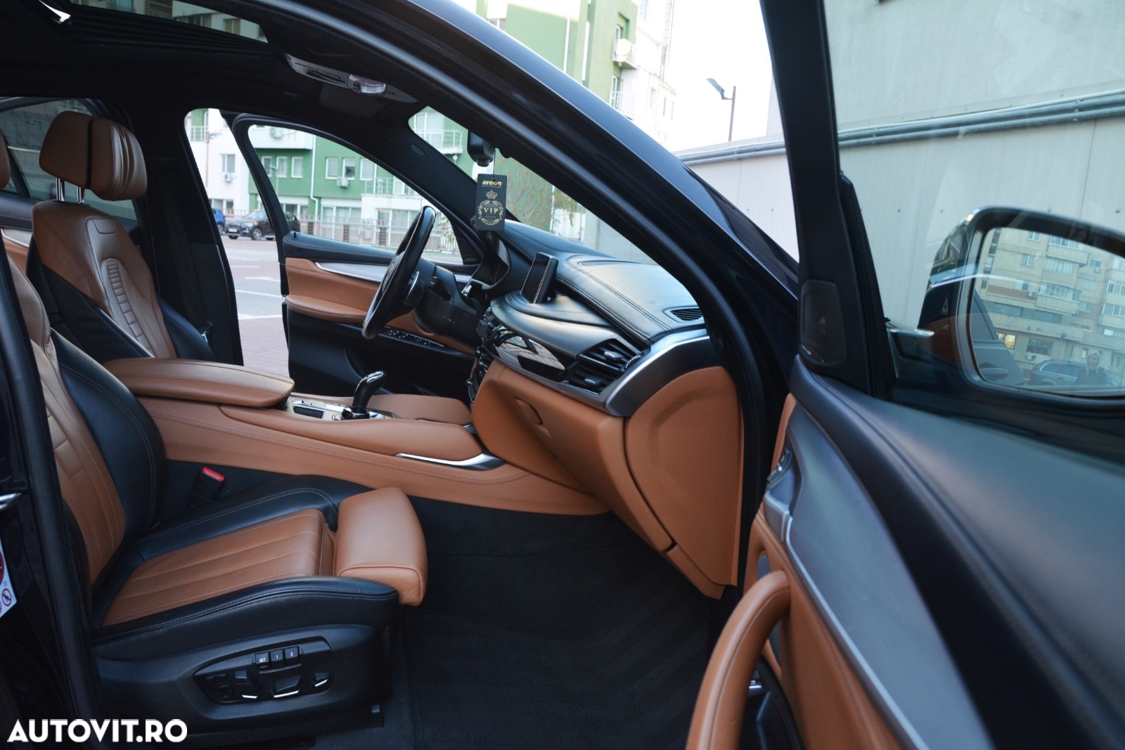 BMW X6 xDrive40d - 16