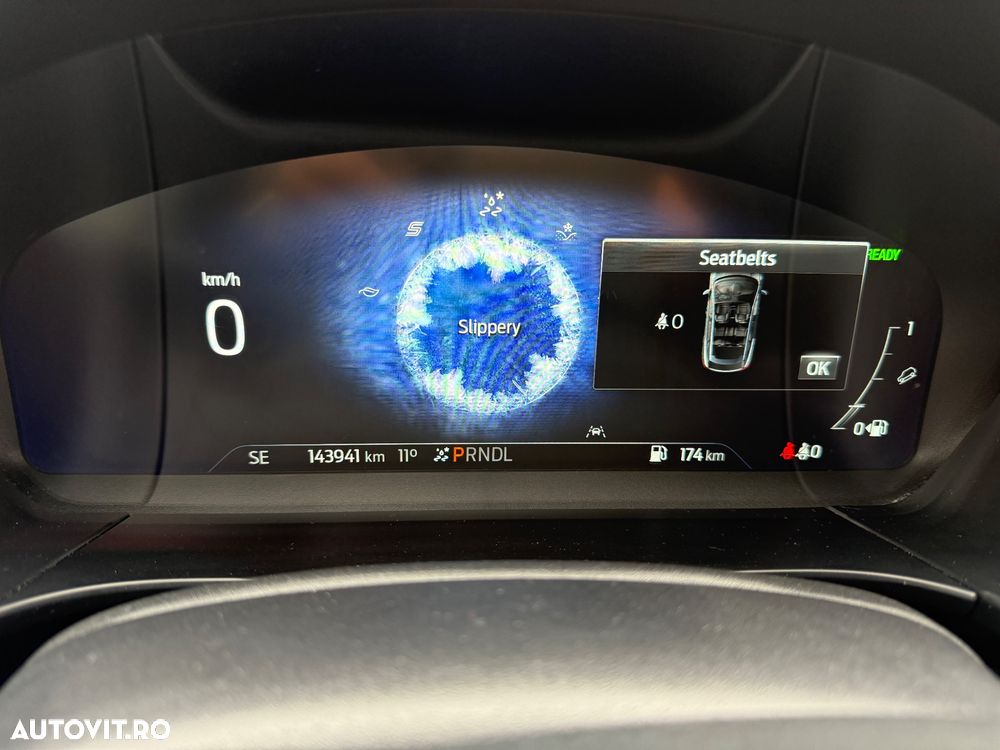 Ford Kuga 2.5 Duratec FHEV ST-LINE - 16