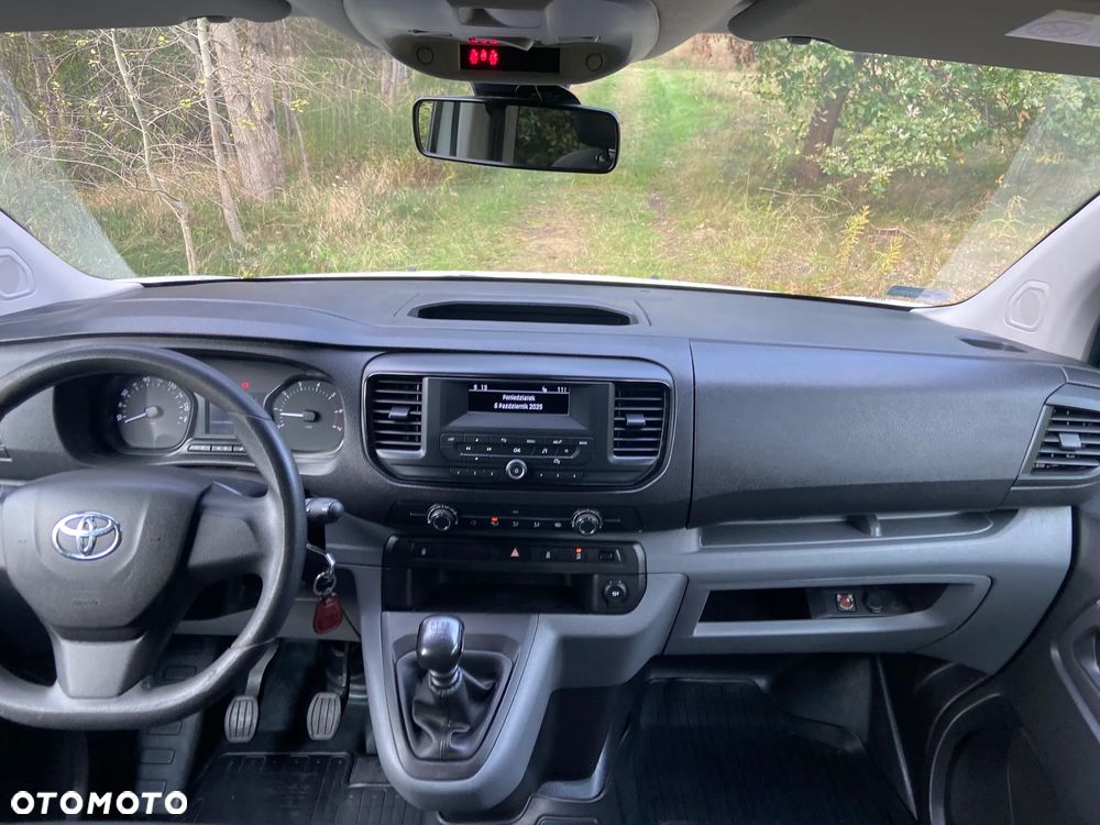 Toyota ProAce - 11