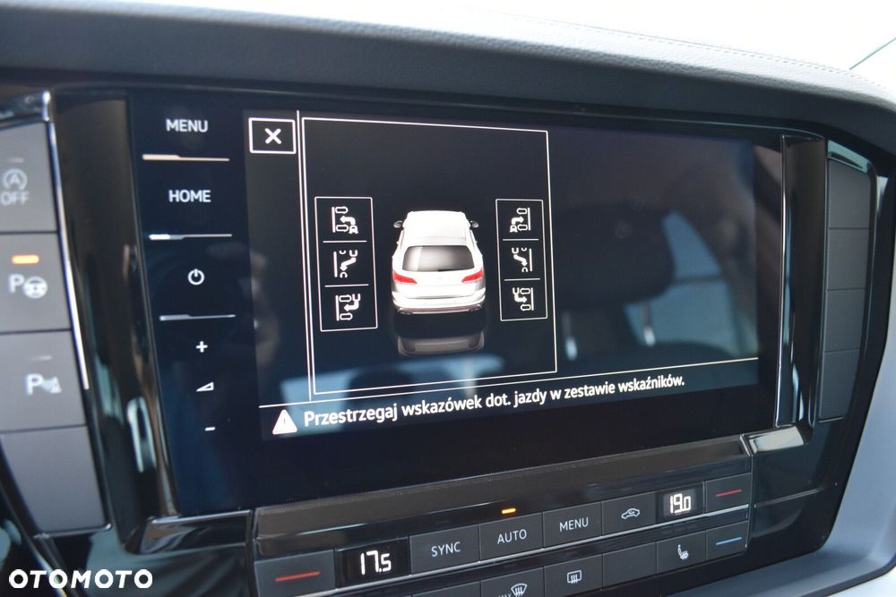 Volkswagen Touareg - 24