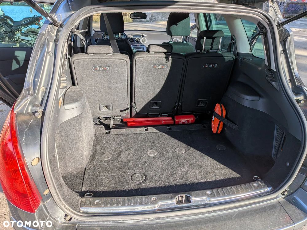 Peugeot 308 - 5