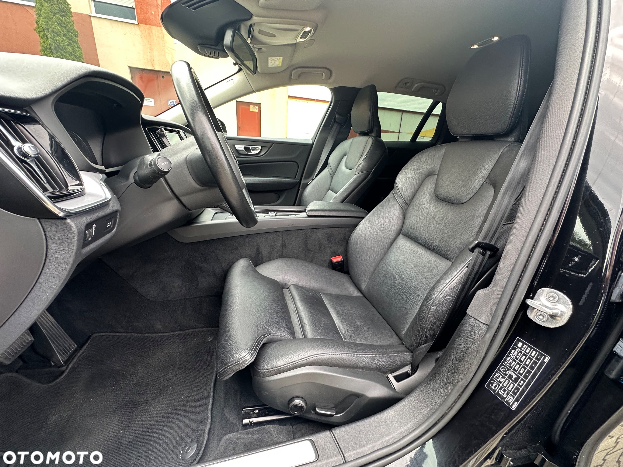 Volvo V60 - 10