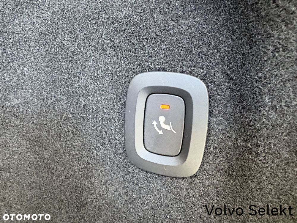 Volvo XC 60 - 25