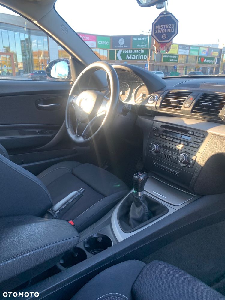 BMW Seria 1 120d - 3