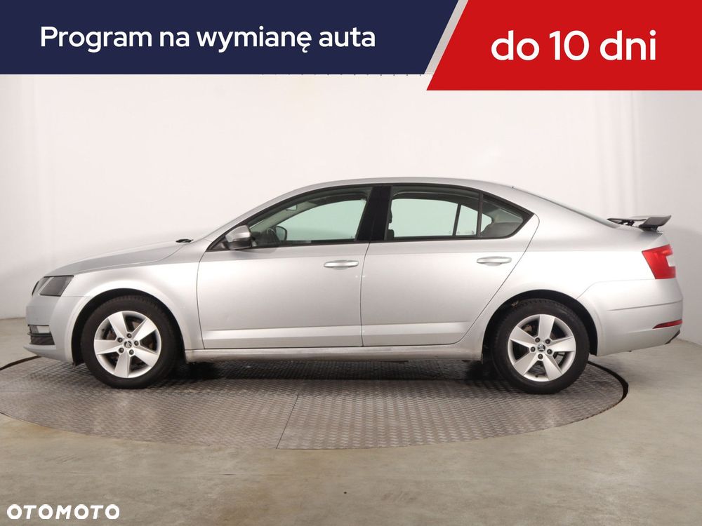Skoda Octavia - 4