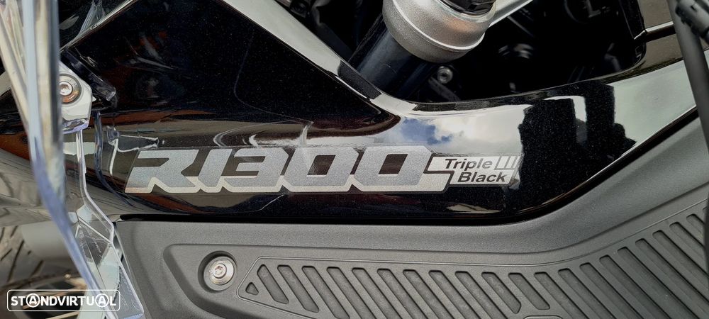 BMW R 1300 GS Adventure Triple Black Akrapovic - 30