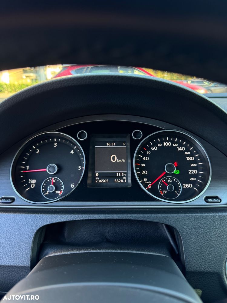 Volkswagen Passat 2.0 TDI BlueMotion Tehnology DSG Comfortline - 10