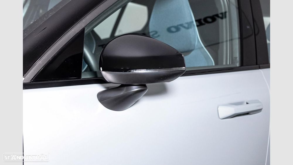 Volvo EX30 69 kWh Single Motor Extended Range Plus - 8