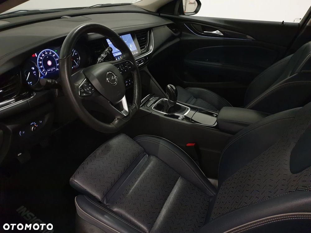 Opel Insignia 2.0 Exclusive - 11